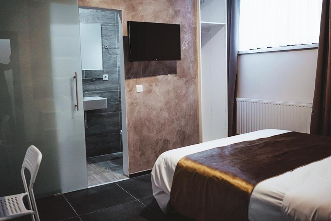 Hotel Onyx Expo Jette Екстериор снимка